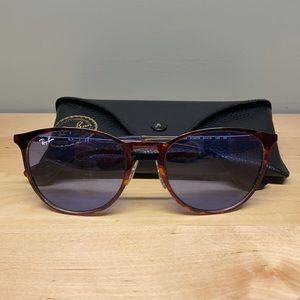 Raybans with purple lens